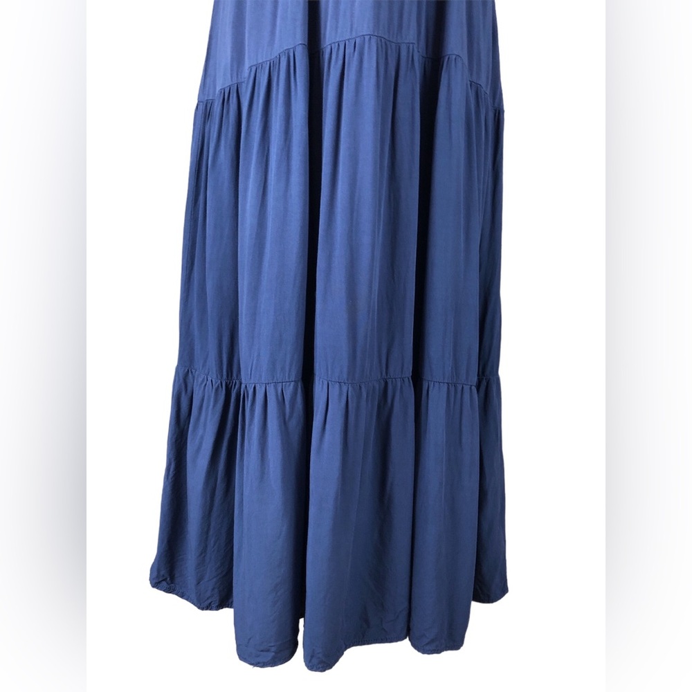 Elegant Deep Blue Maxi Dress - Picture 7 of 15